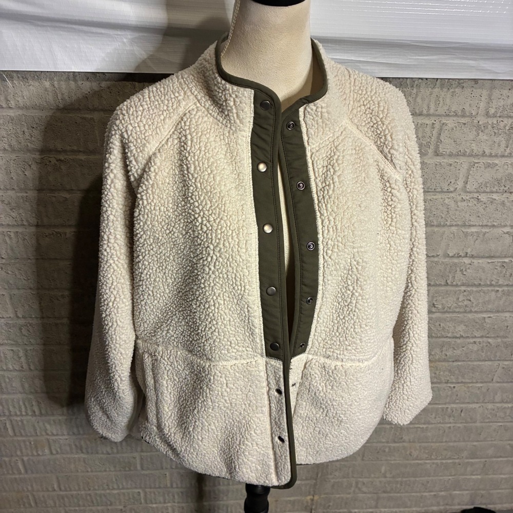 SONOMA Women's Cream Teddy Fleece Snap Front Jacket‎ Size XL